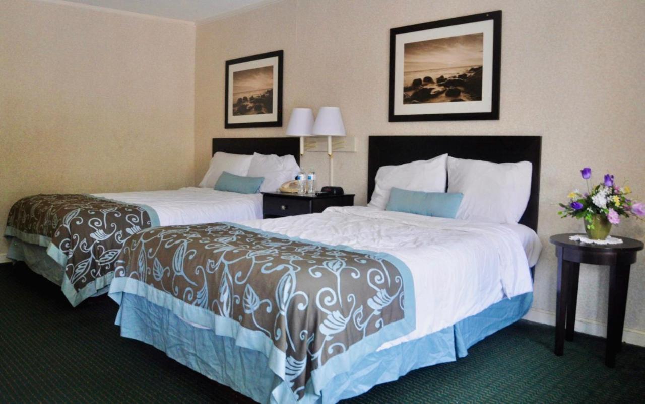 Azalea Inn & Suites Уилмингтон Экстерьер фото